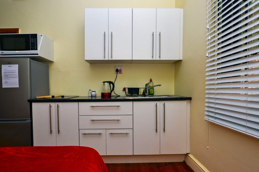 To Let 0 Bedroom Property for Rent in Green Point Western Cape
